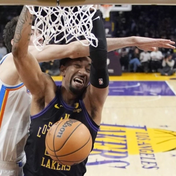 Davis Moving Forward
