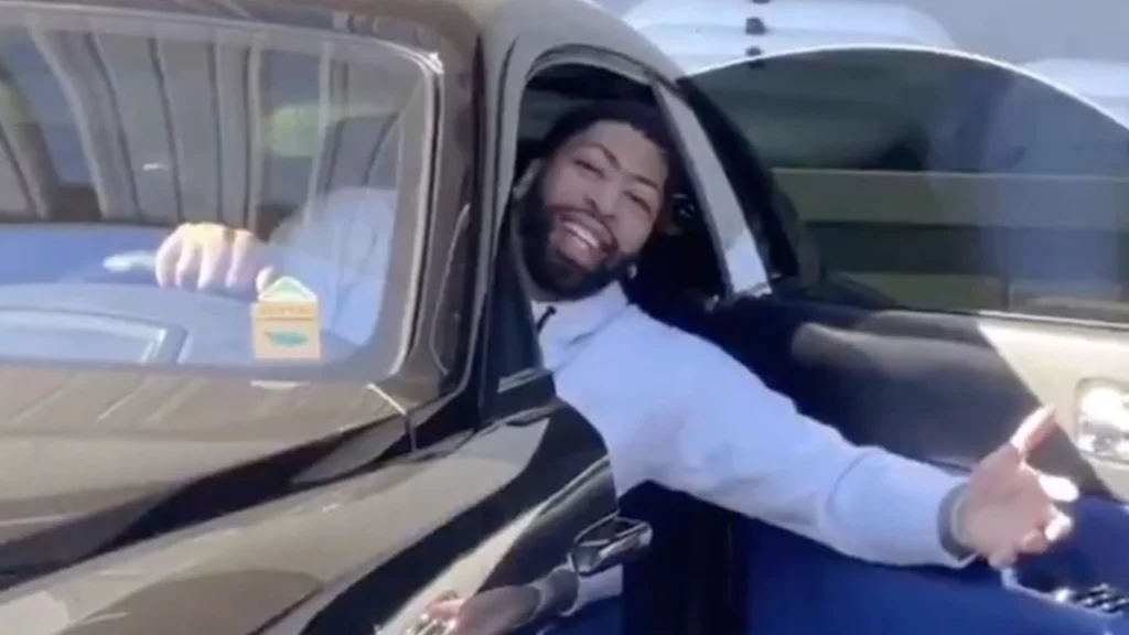 Anthony Davis Remain